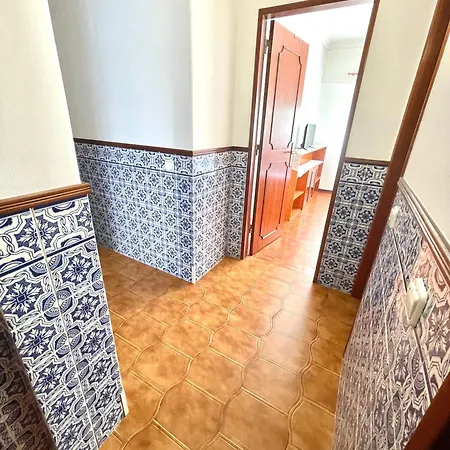 Проживание в семье De Casal Acolhedor Laranjeiro (Lisbon)